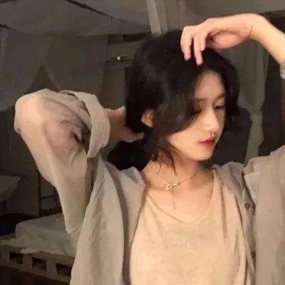 赤脚的基奉儿